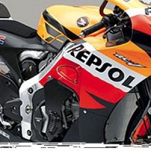 Bemutatkozott a Honda 800-as MotoGP versenygép, kép