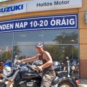 Sztárok a motoron kép