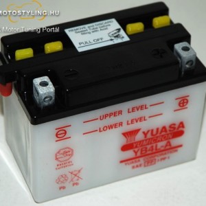 YB7-A  12V, 8Ah kép